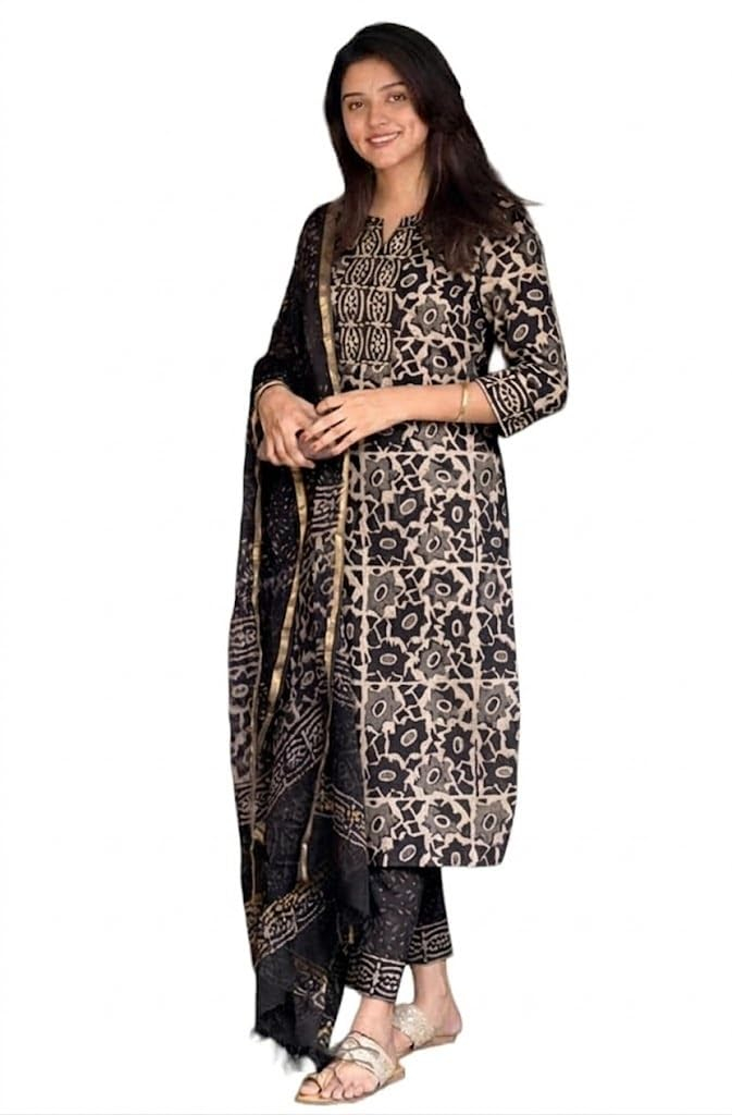 Women's Printed Kurta, Pant and Dupatta Set - Black - Image 2