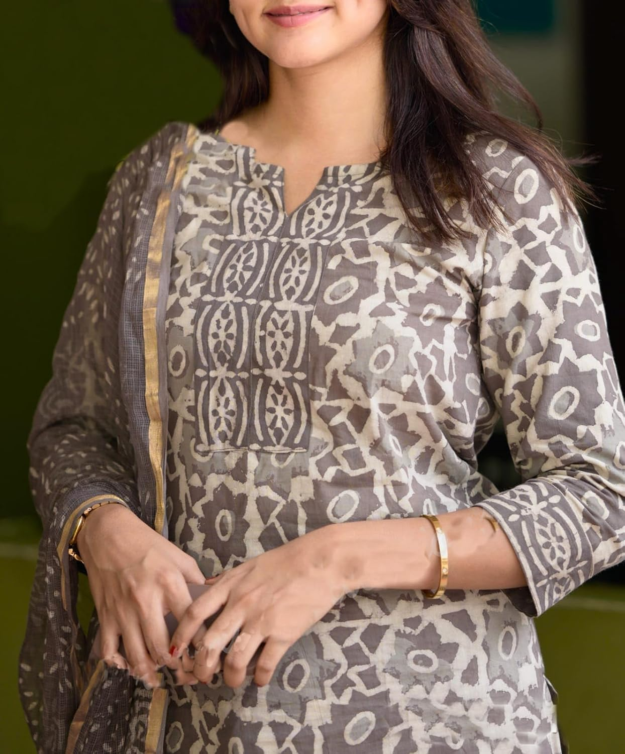 Women's Printed Kurta, Pant and Dupatta Set - Black - Image 35