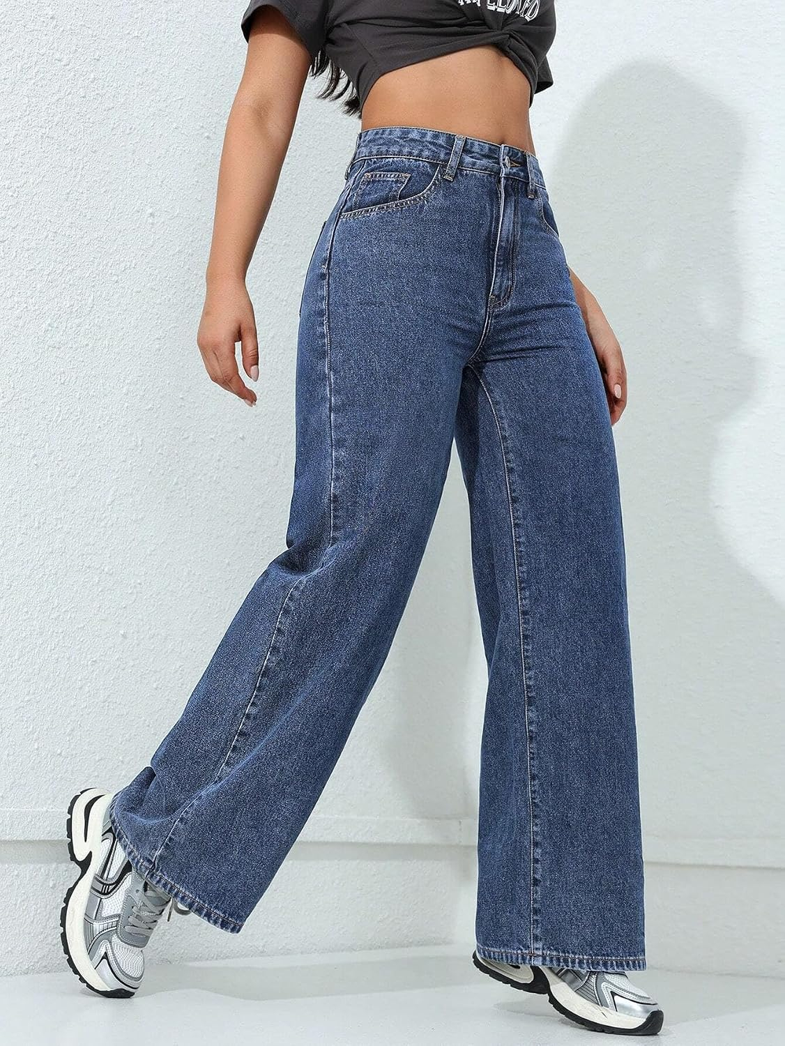 Women's Relaxed Baggy Jeans - Black - Image 18